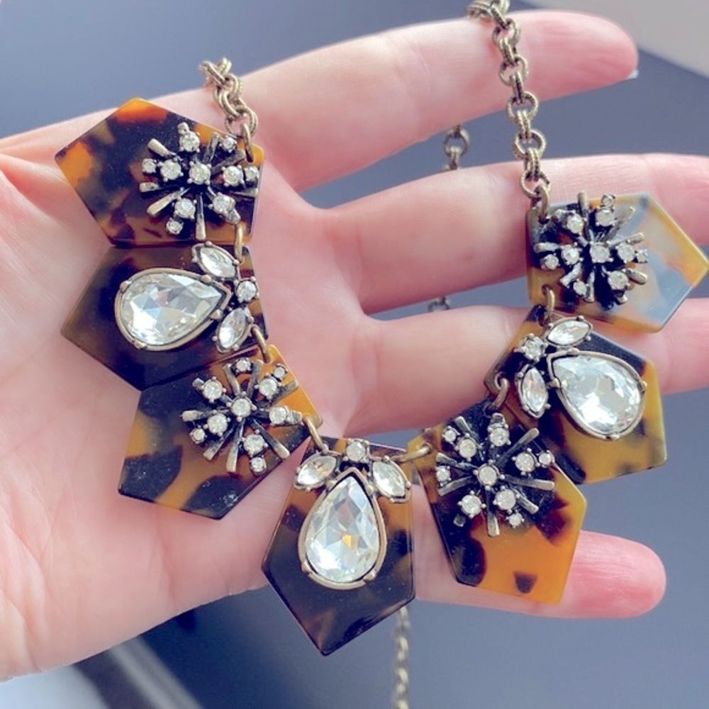Loft Tortoiseshell Rhinestone Statement Necklace - Picture 2 of 5